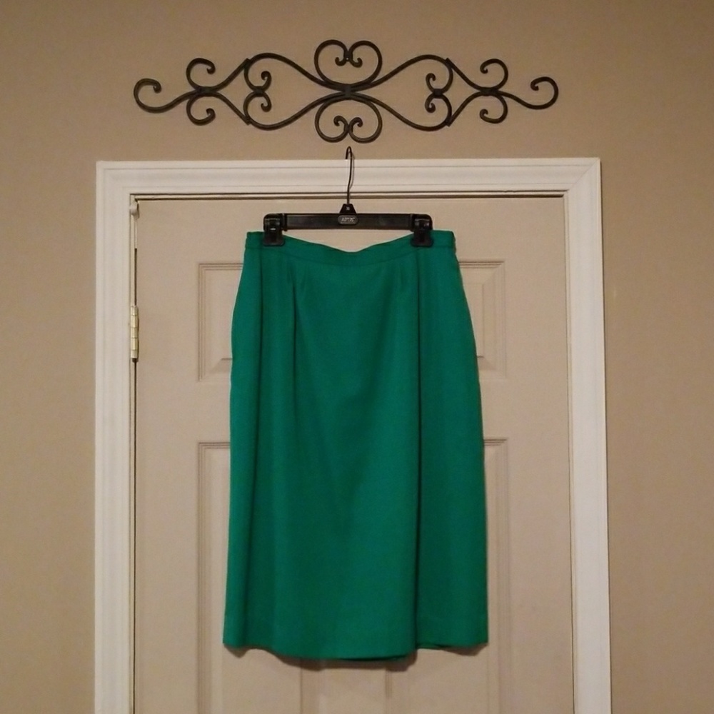 Gilmore skirt